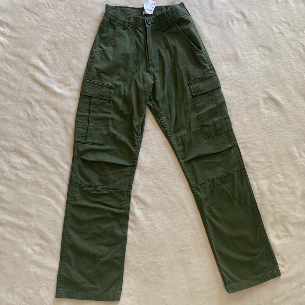 Brandy Melville cargo pant
